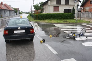 Slika Fotografije/Opcenite fotografije/Prometne nesrece/Biciklist-7052012.jpg